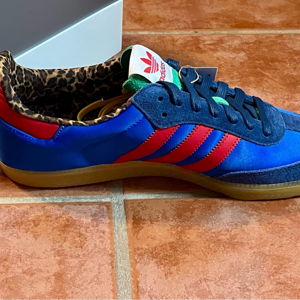 Adidas Samba x sneaker politics Blue and Red Sneakers with Gum Sole 12 - Picture 7 of 13